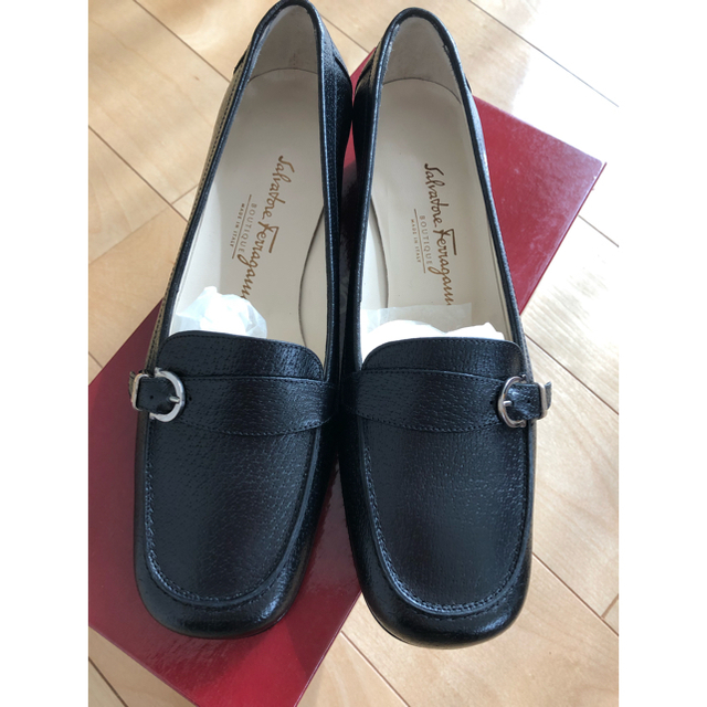 Ferragamo フェラガモ パンプス 靴/シューズ ご専用 フェラガモ レディース ローファー 黒 安心の正規輸入品!! Ferragamo フェラガモ パンプス 靴/シューズ ご専用 フェラガモ レディース ローファー 黒 安心の正規輸入品!!