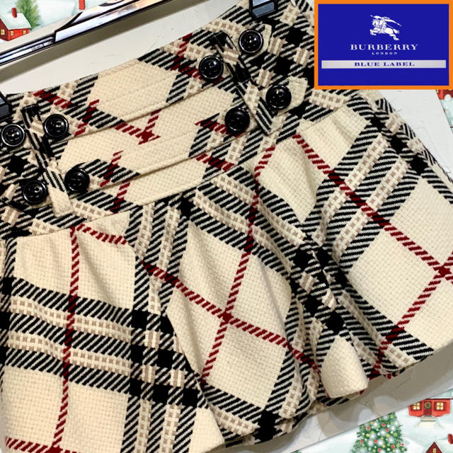 BURBERRY BLUE LABEL(バーバリーブルーレーベル)の美品！ バーバリー ブルーレーベル  オフホワイト系  チェックスカート レディースのスカート(ミニスカート)の商品写真