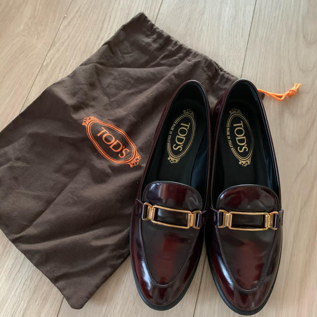 TOD’S  ドッズローファー