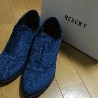 リゼクシー(RESEXXY)のRESEXXY×BLENDAコラボ靴(ローファー/革靴)