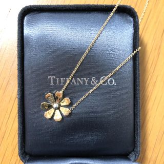 TIFFANYデイジーネックレス!