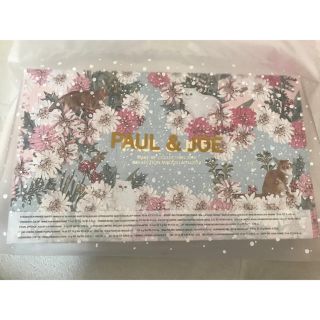 ポールアンドジョー(PAUL & JOE)のPAUL&JOE ポール＆ジョークリスマスコフレ 未開封ショッパー付(コフレ/メイクアップセット)