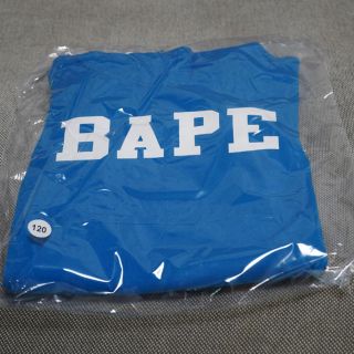 アベイシングエイプ(A BATHING APE)の新品未開封　BAPE kids ブルーパーカー　120(ジャケット/上着)