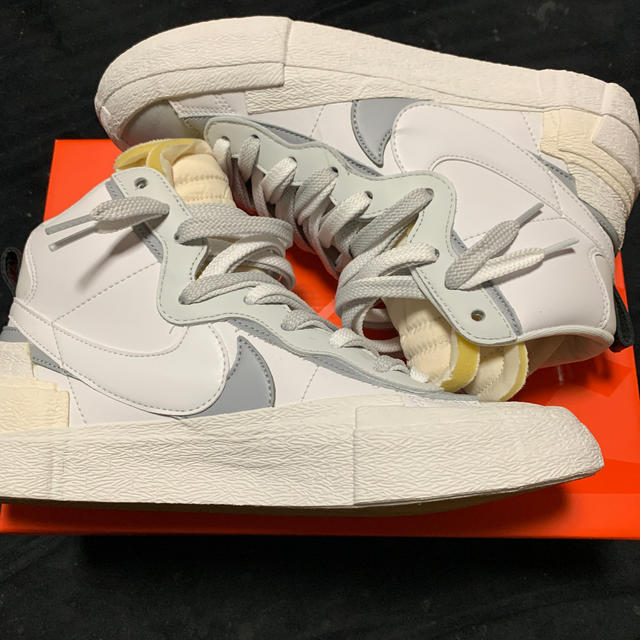 nike sacai blazer mid靴/シューズ