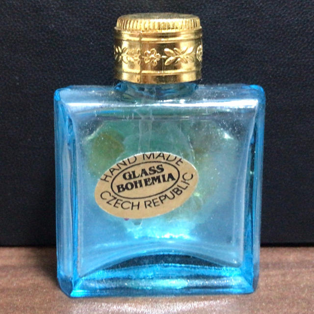 チェコ ボヘミアンガラス アンティーク 香水瓶 エンタメ/ホビーの美術品/アンティーク(ガラス)の商品写真