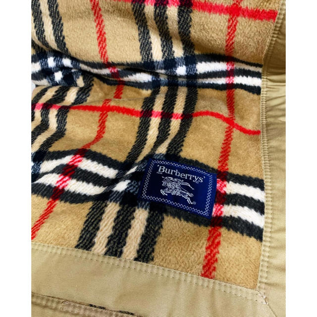 BURBERRY(バーバリー)のえび食べたい様　専用 インテリア/住まい/日用品の寝具(毛布)の商品写真