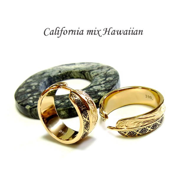 ジュエリー  ハワイアン フェザー オルテガ K14イエローゴールドコーティング メンズのアクセサリー(リング(指輪))の商品写真