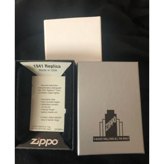Zippo 箱(タバコグッズ)