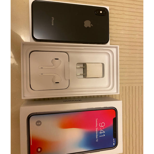 正規品お得iPhone - iPhone x 64GB simフリー 使用半年の通販 by ...