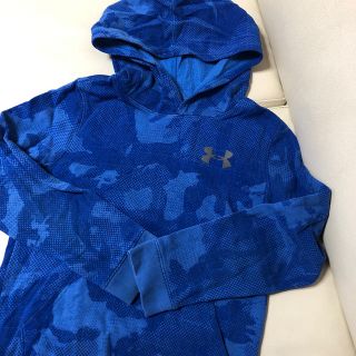 アンダーアーマー(UNDER ARMOUR)の【キッズ・アンダーアーマー・パーカー】(ジャケット/上着)