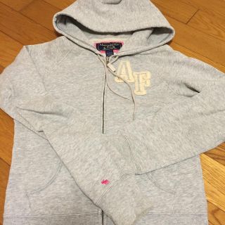 アバクロンビーアンドフィッチ(Abercrombie&Fitch)のパーカー(パーカー)