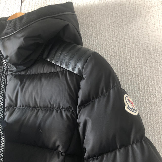 MONCLER(モンクレール)のみー's shop様専用！モンクレール　ダウンコート　サイズ00 レディースのジャケット/アウター(ダウンコート)の商品写真