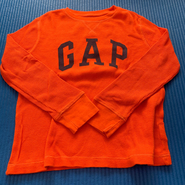 GAP Kids(ギャップキッズ)のGAP 130cm カットソー キッズ/ベビー/マタニティのキッズ服男の子用(90cm~)(Tシャツ/カットソー)の商品写真