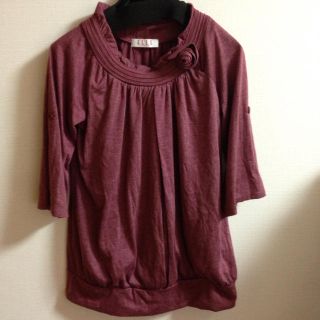 エル(ELLE)の授乳服 コサージュ付き 新品 おまけ付き(マタニティウェア)