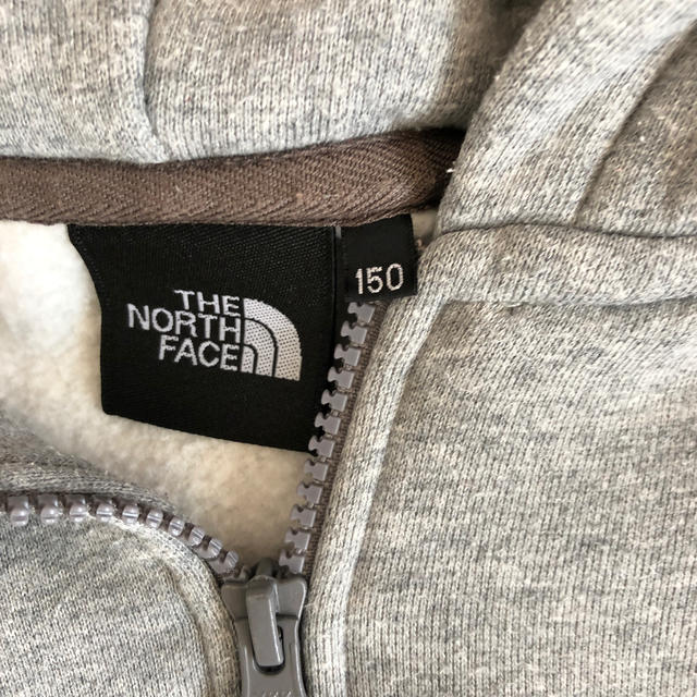 THE NORTH FACE(ザノースフェイス)のノースフェイス パーカー150 キッズ/ベビー/マタニティのキッズ服男の子用(90cm~)(その他)の商品写真