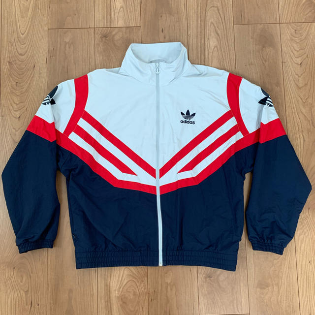 sportive tracktop