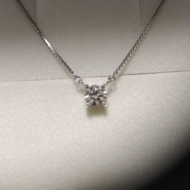 2022新作 Pre Autumn pt ダイヤ0.32ct ペンダントトップ - crumiller.com