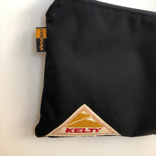 KELTY(ケルティ)の♡ケルティー ショルダーバッグ 黒♡美品 レディースのバッグ(ショルダーバッグ)の商品写真