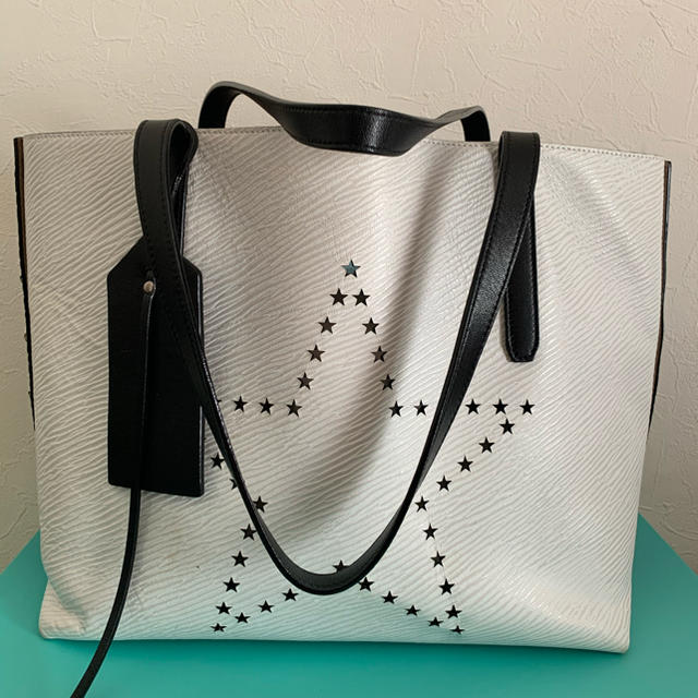 Jimmy choo トートバッグ 美品 ブランドバック 黒 白 | www.rasyomed