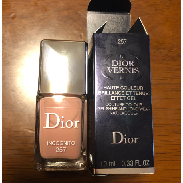 Dior(ディオール)の美品 ディオール リップグロウ ネイルエナメル コスメ/美容のベースメイク/化粧品(リップグロス)の商品写真