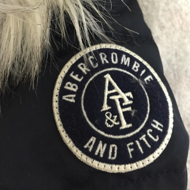 Abercrombie&Fitch(アバクロンビーアンドフィッチ)のアバクロ☆ネイビー☆ジャケット レディースのジャケット/アウター(ダウンジャケット)の商品写真