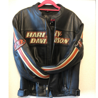 ハーレーダビッドソン(Harley Davidson)のハーレーダビットソンライダース革ジャケット(ライダースジャケット)
