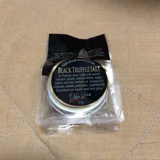 黒トリュフ塩　25g(調味料)