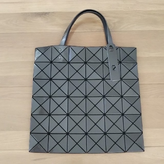 ISSEY MIYAKE - バオバオ イッセイミヤケ トートバッグの通販 by ZORRO｜イッセイミヤケならラクマ