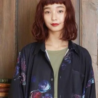 ラッドミュージシャン(LAD MUSICIAN)の【完売品】オーバーシャツビッグシルエット 赤薔薇シャツ  アンリラクシング(シャツ/ブラウス(長袖/七分))