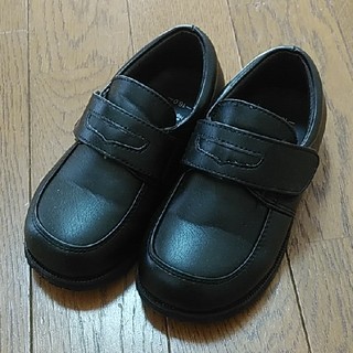 ニシマツヤ(西松屋)の子供靴フォーマル(フォーマルシューズ)
