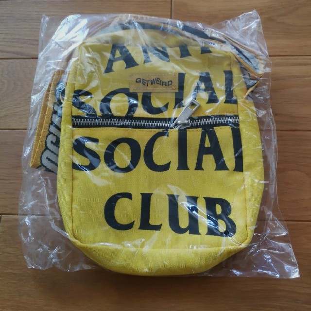 Anti Social Social Club ショルダーバッグ