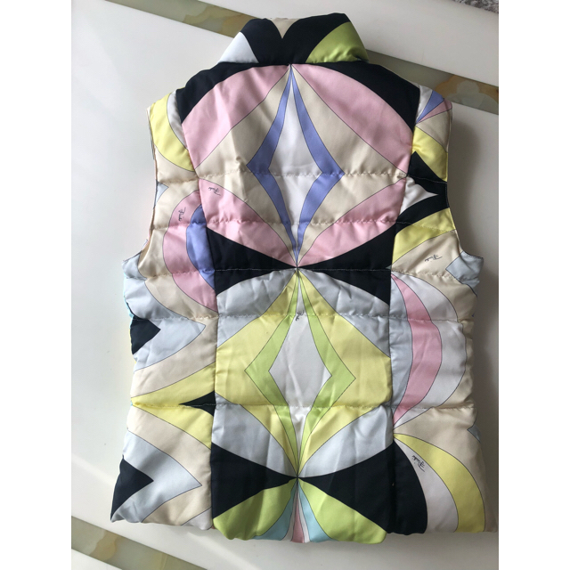 EMILIO PUCCI - 正規店購入エミリオプッチ ダウンベスト36美品の通販