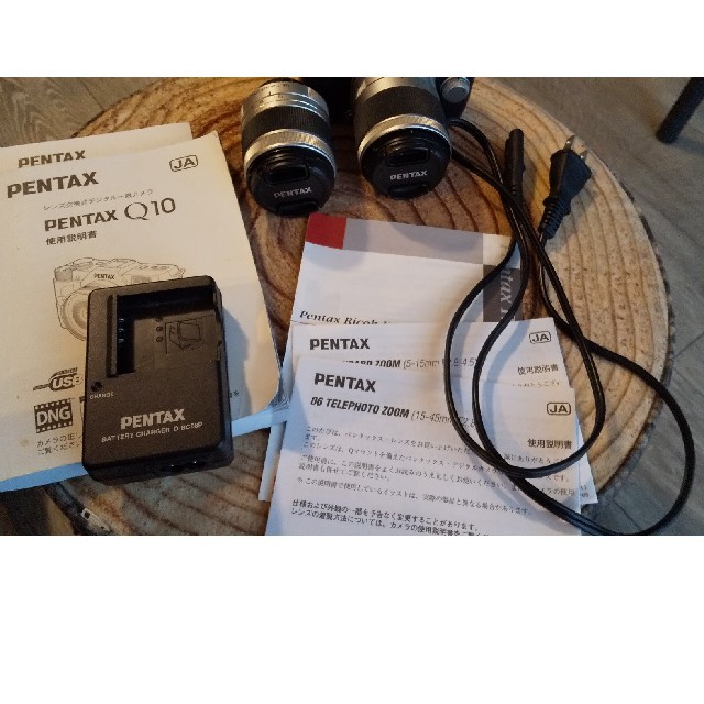 PENTAX(ペンタックス)の中古  Q10  デジタルカメラ  ダブルズームキット スマホ/家電/カメラのカメラ(ミラーレス一眼)の商品写真