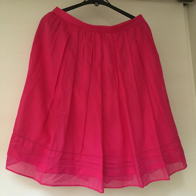 MACKINTOSH PHILOSOPHY(マッキントッシュフィロソフィー)のマッキントッシュフィロソフィー　ピンクスカート レディースのスカート(ひざ丈スカート)の商品写真