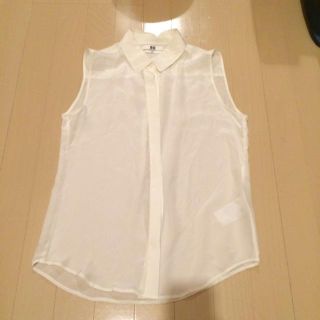 ユニクロ(UNIQLO)のユニクロ＊シルク素材シャツ(シャツ/ブラウス(半袖/袖なし))