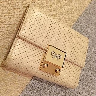 アニヤハインドマーチ(ANYA HINDMARCH)の三つ折り財布（Carker lock）(財布)