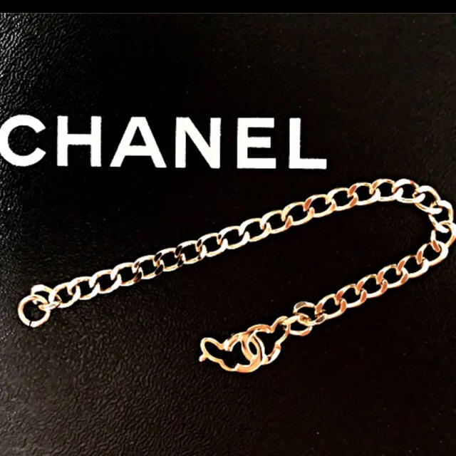 CHANEL(シャネル)の新春週末セール☆美品☆ゴールド シンプル シャネル ブレスレット レディースのアクセサリー(ブレスレット/バングル)の商品写真