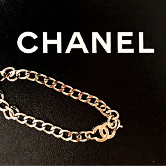 CHANEL(シャネル)の新春週末セール☆美品☆ゴールド シンプル シャネル ブレスレット レディースのアクセサリー(ブレスレット/バングル)の商品写真