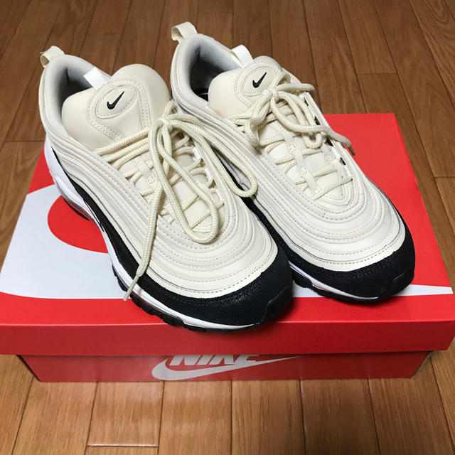 NIKE(ナイキ)のNIKE AIRMAX97  レディースの靴/シューズ(スニーカー)の商品写真