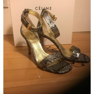 セリーヌ(celine)のCELINE アイコニック　SANDAL 新品(サンダル)