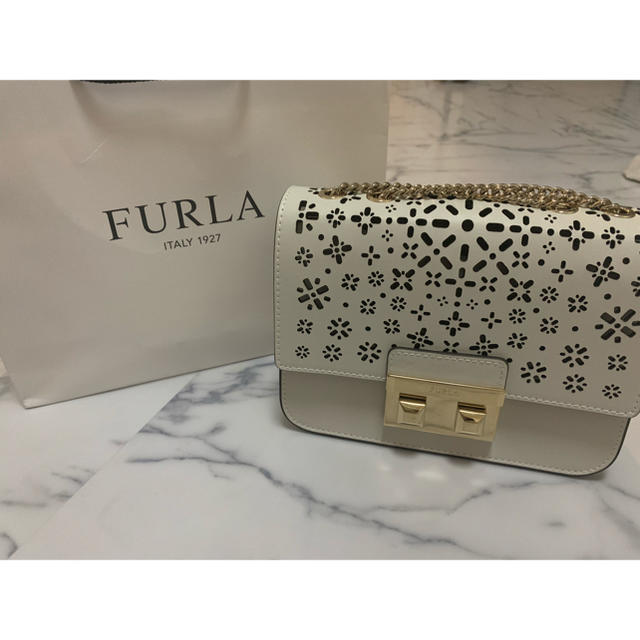 ❁ FURLA .. メトロポリス mini