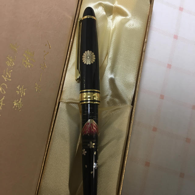 皇居宮内庁限定の赤富士のボールペン