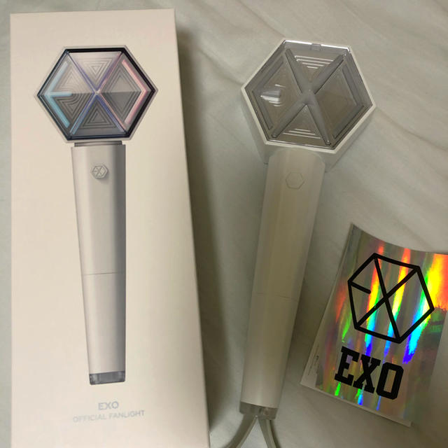 EXO(エクソ)のEXO ペンライトver.3 エンタメ/ホビーのCD(K-POP/アジア)の商品写真