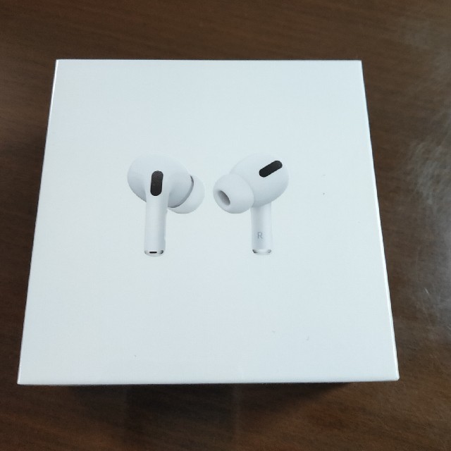 AirPods Pro MWP22J/A　Apple