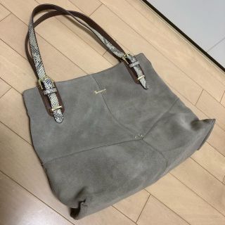 トプカピ(TOPKAPI)の美品★トプカピ ・スエードショルダーバッグ(ショルダーバッグ)