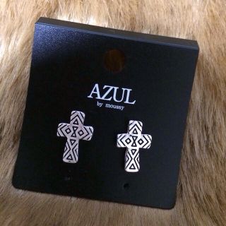 アズールバイマウジー(AZUL by moussy)のAZUL★クロスピアス(ピアス)