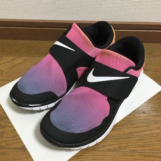 ナイキ(NIKE)のNIKE FREE SOCFLY SD(スニーカー)