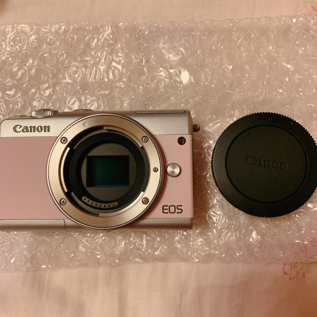 Canon EOS M100 リミテッドピンク