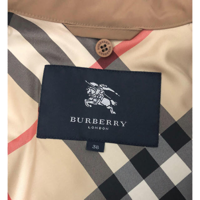 BURBERRY(バーバリー)の美品　BurberryLondon トレンチコート　レディース レディースのジャケット/アウター(トレンチコート)の商品写真