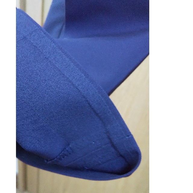 PRADA(プラダ)のPRADA濃紺パンツ レディースのパンツ(カジュアルパンツ)の商品写真